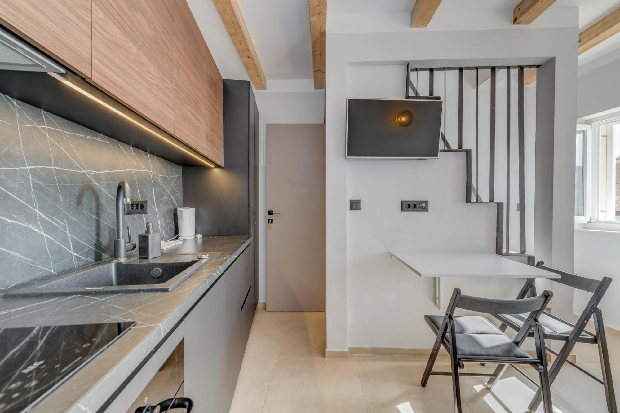 Tiny Secret House Apartment Komiza Exterior photo